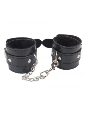 Черные наручники Obey Me Leather Hand Cuffs