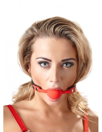 Силиконовый кляп-шар на чёрных ремешках Red Gag silicone