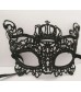 Кружевная маска в венецианском стиле с маленькой короной