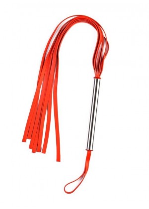 Красная плеть с металлической ручкой 