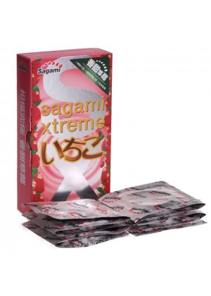 Презервативы Sagami Xtreme Strawberry c ароматом клубники - 10 шт.